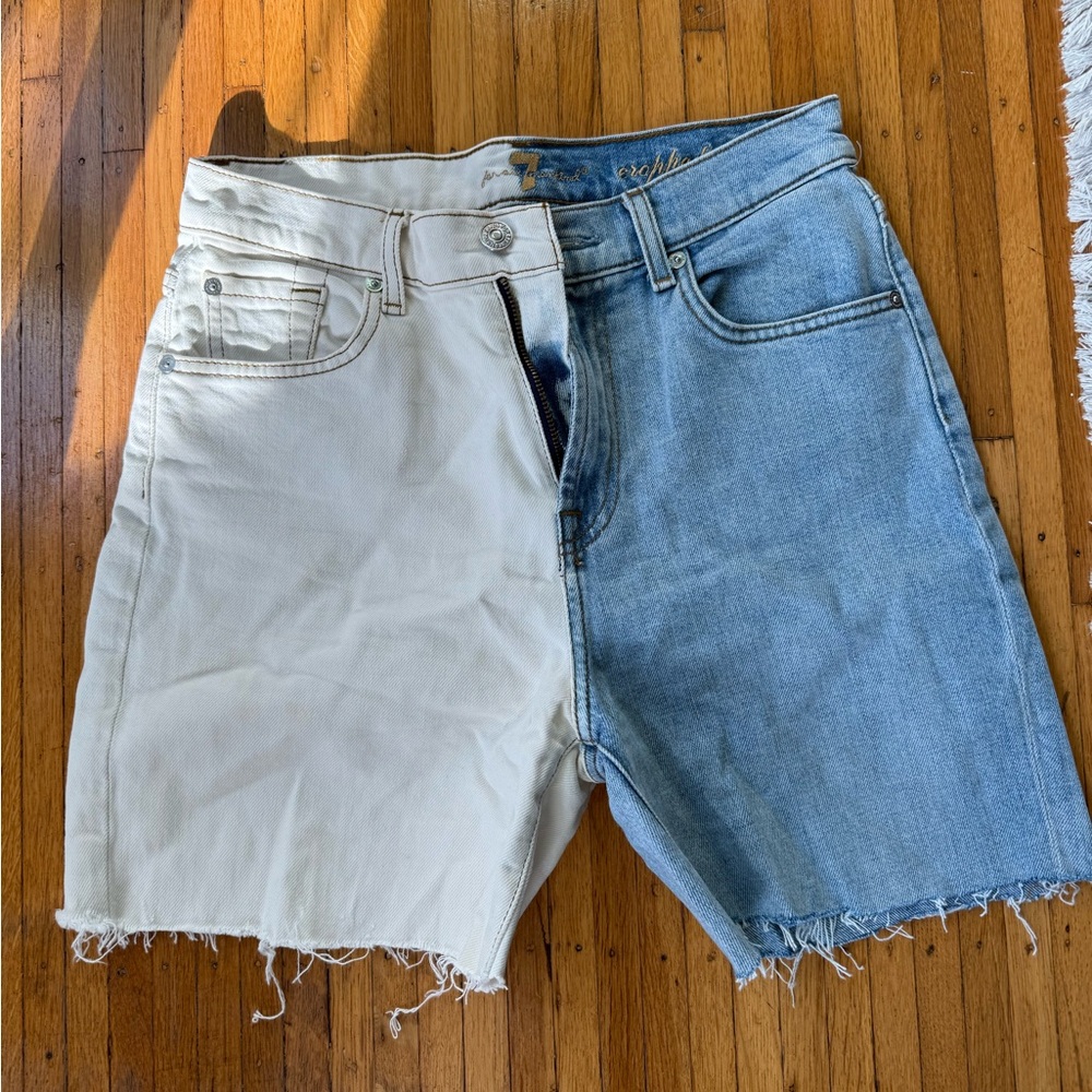 7 For All Mankind Cropped Alexa Jeans - Cutoff Shorts